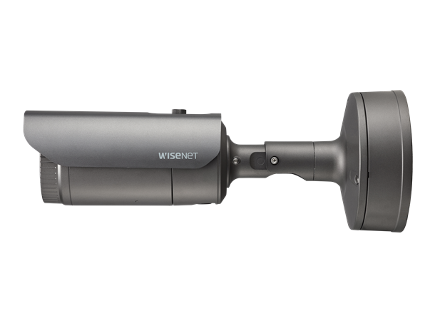 XNO-8082R 6MP IR IP66/67 IK10 2.8~8.4mm 
